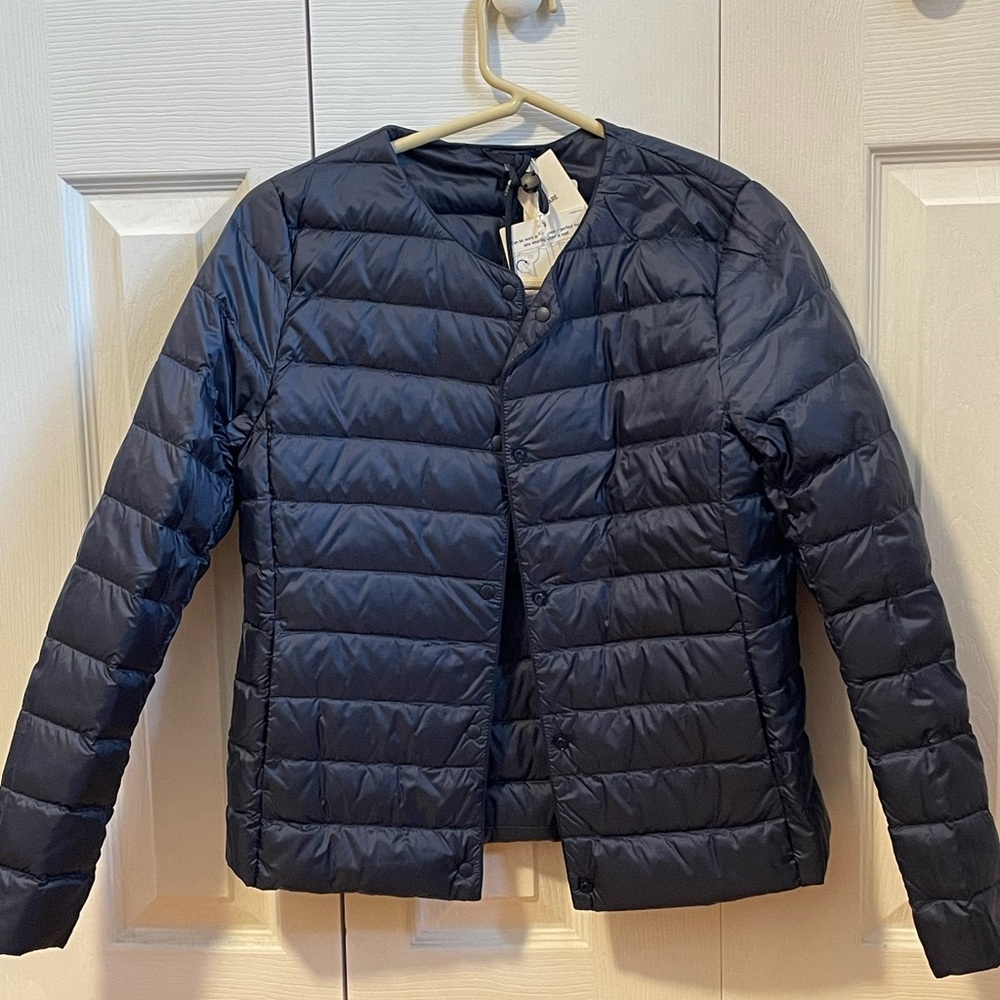 Uniqlo Women Ultra Light Down Compact Jacket *** NEW ***